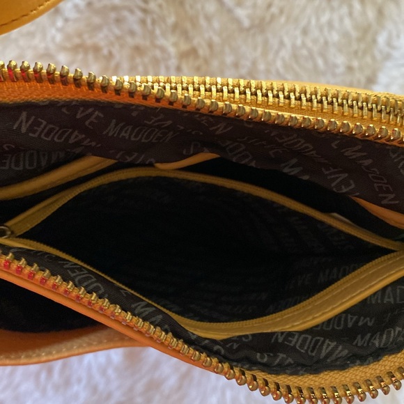 Steve Madden cross body bag - Picture 7 of 11